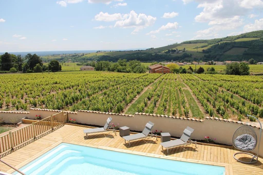 Gite Le Prieure Des Mouilles Maison De Maitre Villa Julienas Exterior photo